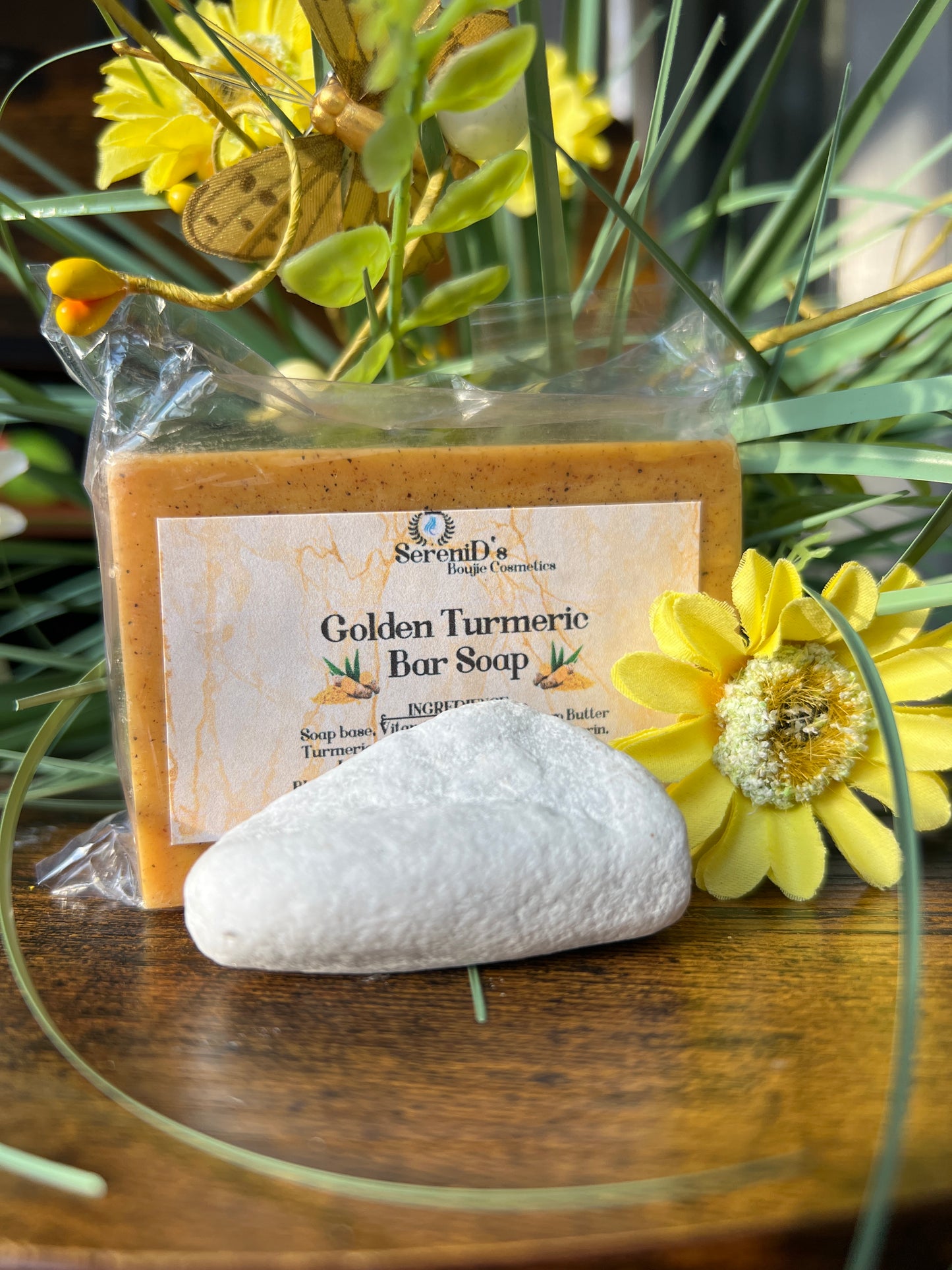 Golden Turmeric Bar soap golden / Goldene Kurkuma-Seife